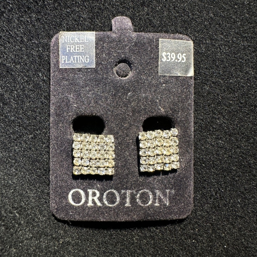 Oroton Womens Silver Rhinestone Square Clip-On Earrings Nickel Free Plating